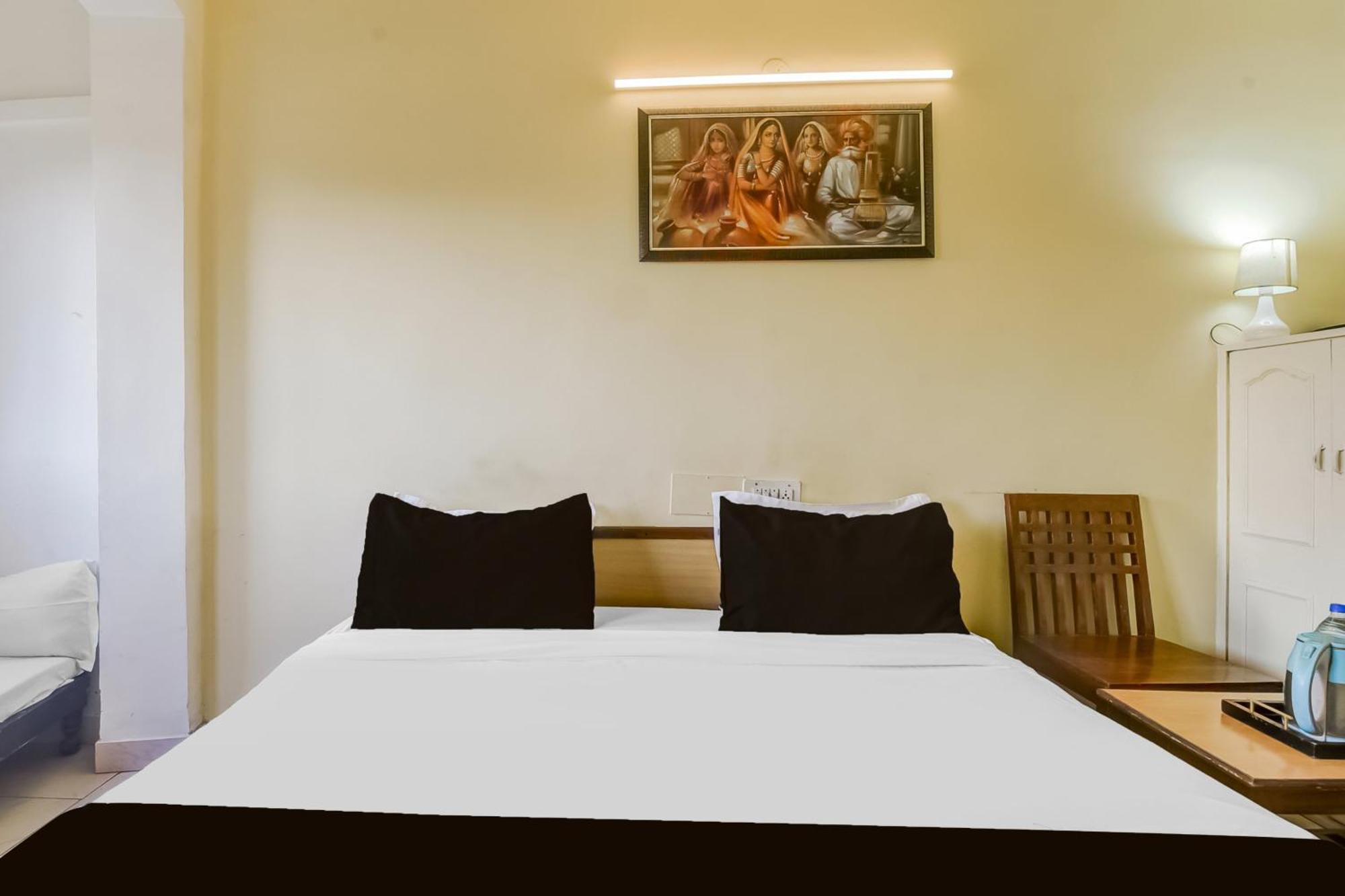 Super Collection O Sindhi Camp Formerly Hotel Paul Avenue Джайпур Екстер'єр фото